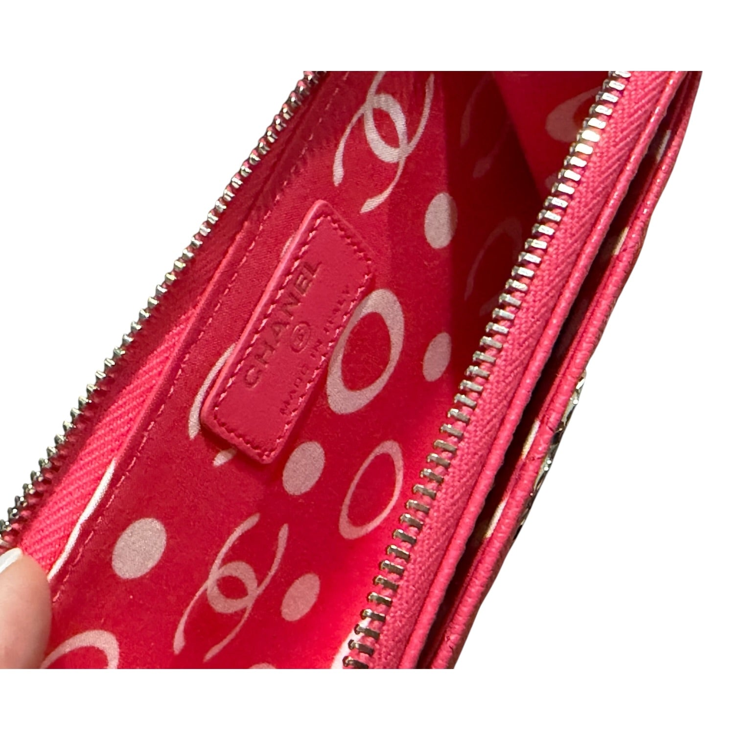 Chanel Classic Zipped Card Holder