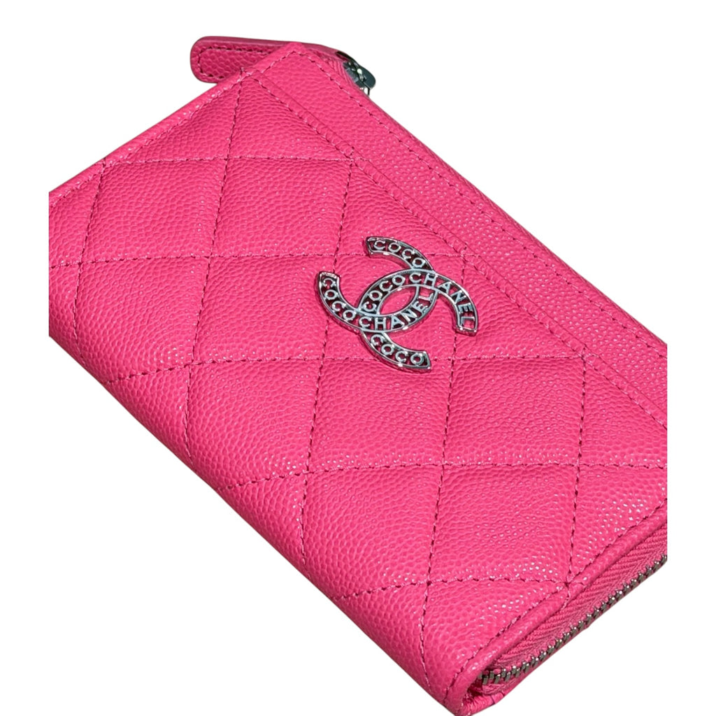 Chanel Classic Zipped Card Holder