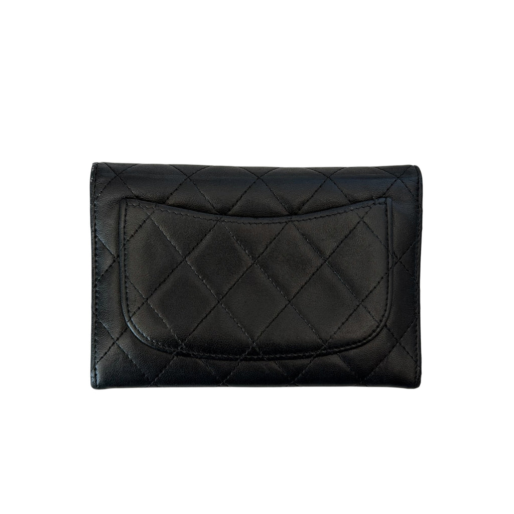 Vintage Classic Quilted Lambskin Compact Wallet