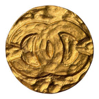 Chanel Vintage Hammered CC Coin Medallion Brooch – 95A
