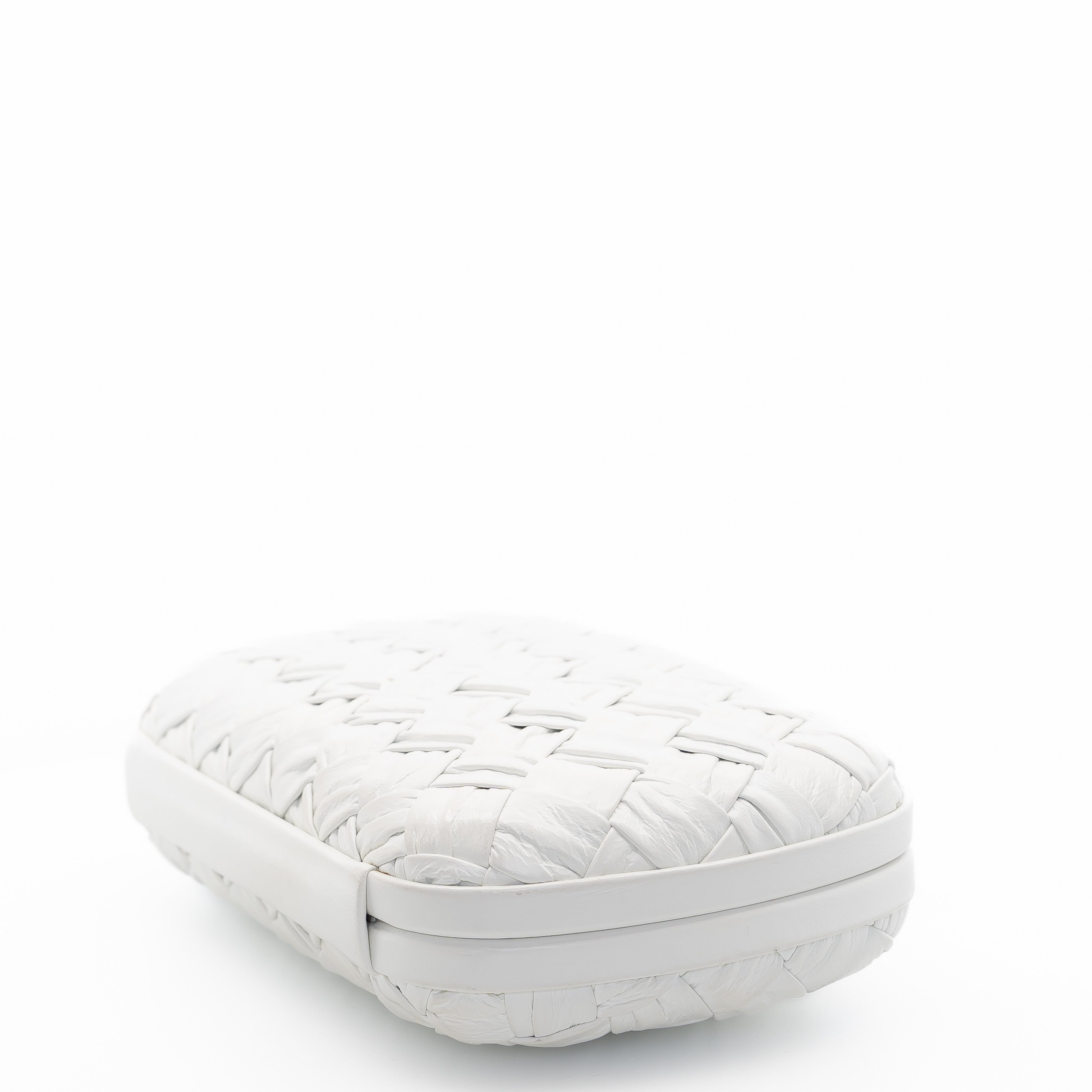 Minaudière White Knot Clutch With Gold Hardware