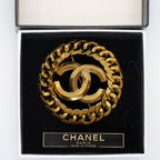 Vintage CC Round Chain Brooch 1996